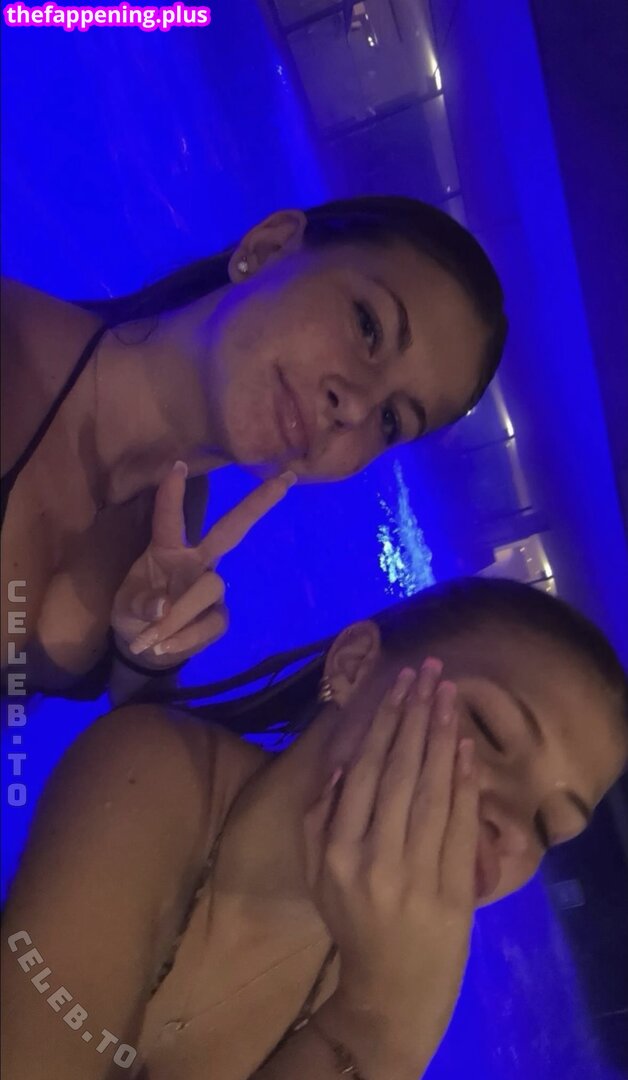 02.queenice / 18queenjce Fotografie OnlyFans Dezbrăcată #19