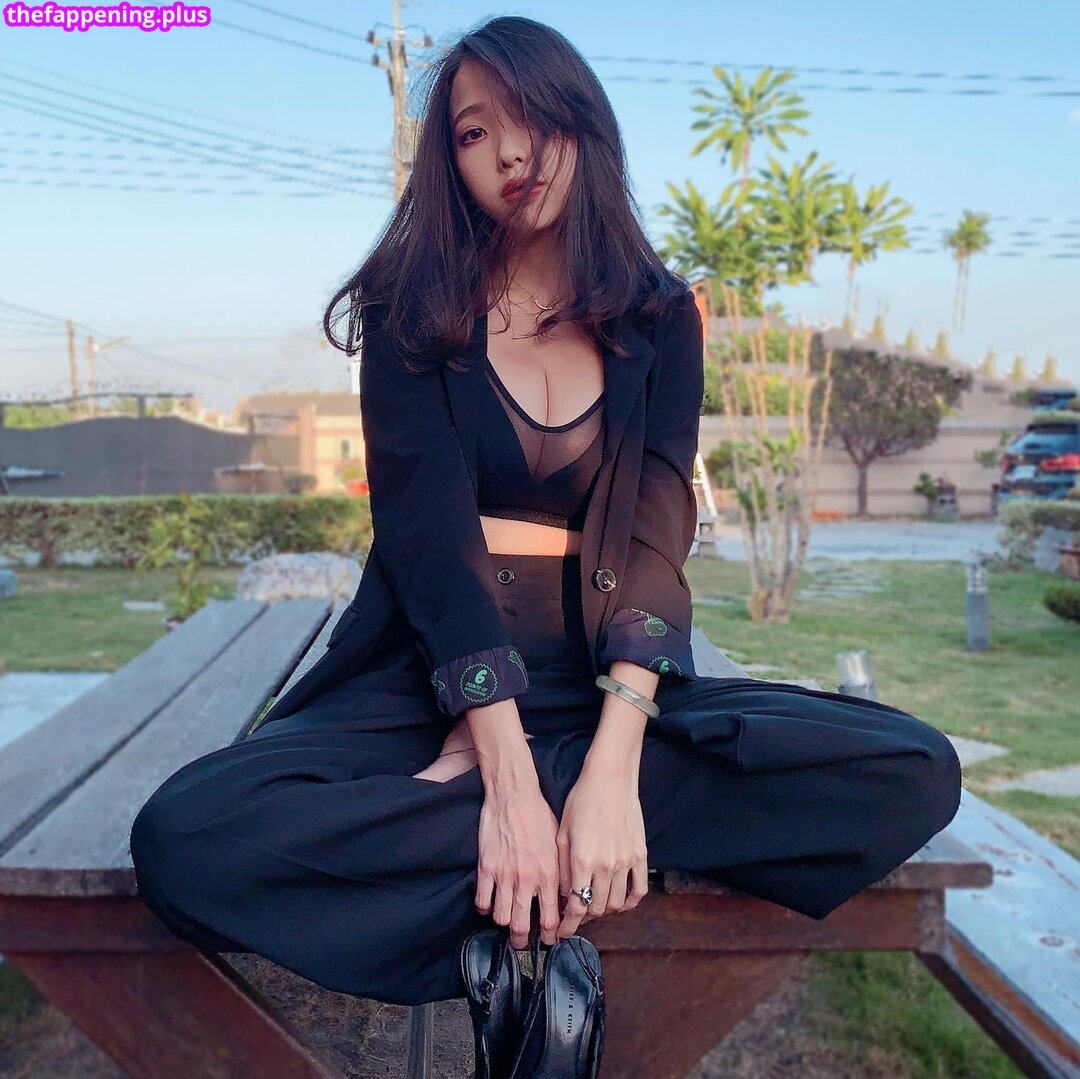 1.ynce_ / 1Ynce / https: Nude OnlyFans Photo #16