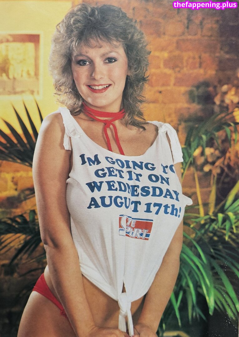 1980'S & Early 90'S Page 3 Girls / GlamourTeaJames / https: / mariawhittaker नग्न OnlyFans फोटो #137