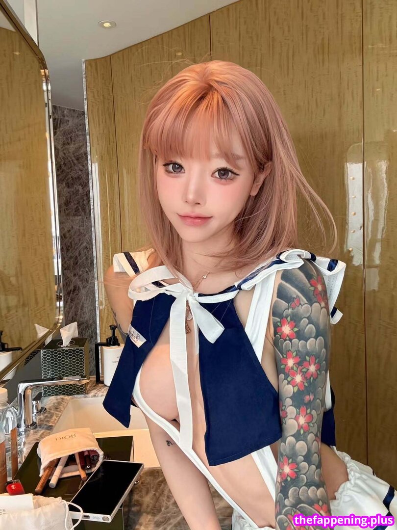 2.h.e.1.1 / 하은하 2.h.e.1 Photo OnlyFans Nu #25