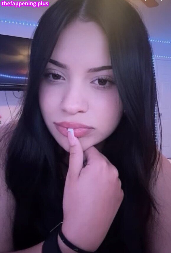 21vmar Nacktes OnlyFans Foto #11