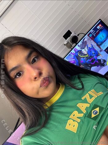 444Vanessa