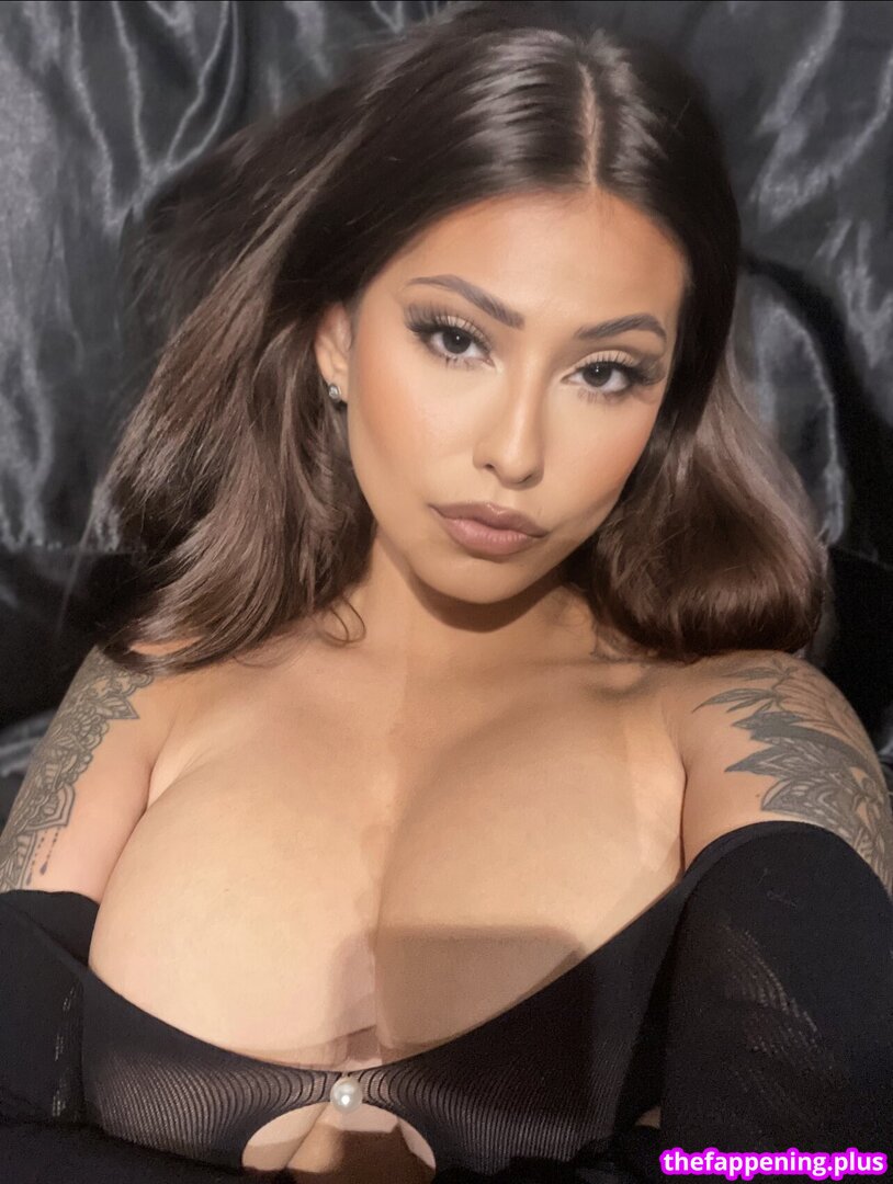 713CORI Nahá OnlyFans fotografie #38