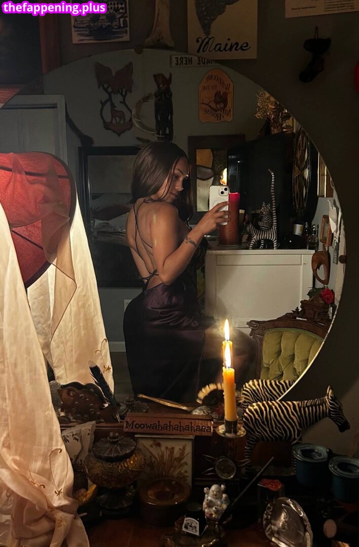 Aaliyeezy / theallierae Fotografie OnlyFans Dezbrăcată #347