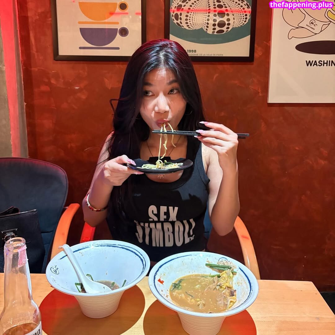Saipetch B. / aaomhelloo Meztelen OnlyFans Fotó #183