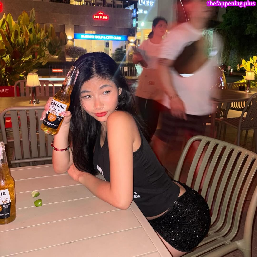 Saipetch B. / aaomhelloo Nude OnlyFans Photo #187
