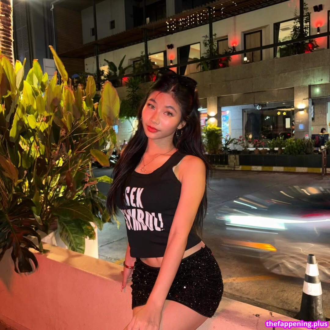 Saipetch B. / aaomhelloo Φωτογραφία Γυμνών OnlyFans #188