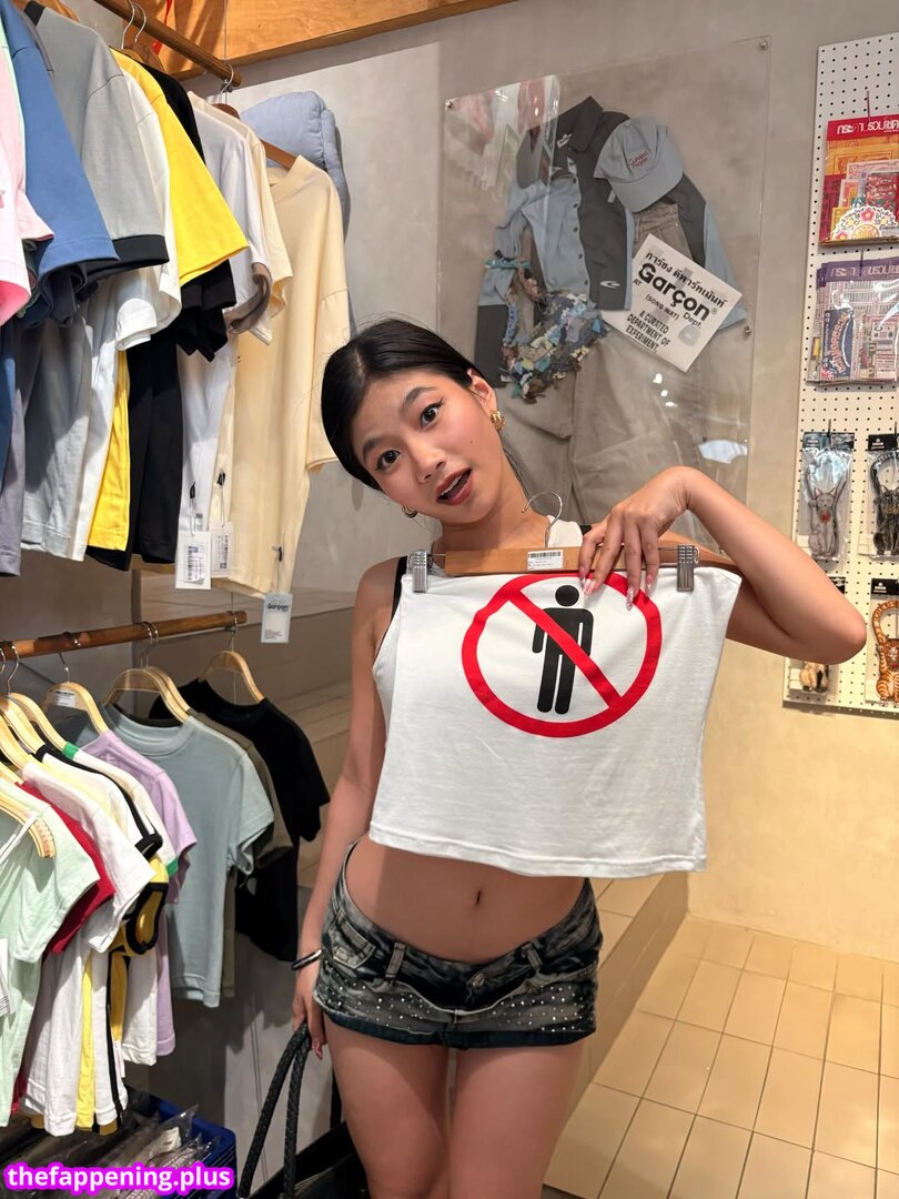 Saipetch B. / aaomhelloo Naken OnlyFans Foto #216
