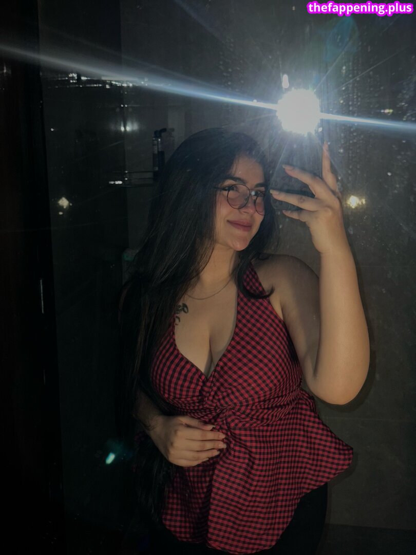 Aarohi Tirpude / aarohitirpude_ Fotografie OnlyFans Dezbrăcată #1