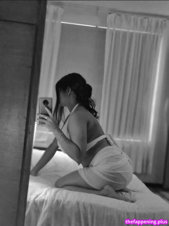 Aastha Singh / aasthaaax / voidedfiction Meztelen OnlyFans Fotó #8