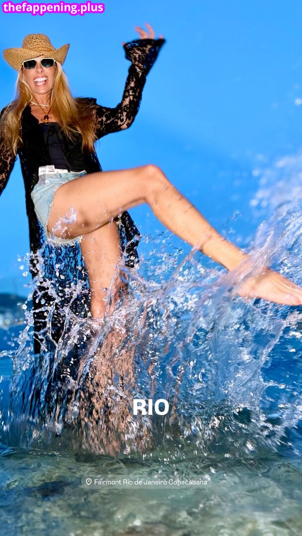 Adriane Galisteu / galisteuoficial Photo OnlyFans Nu #311