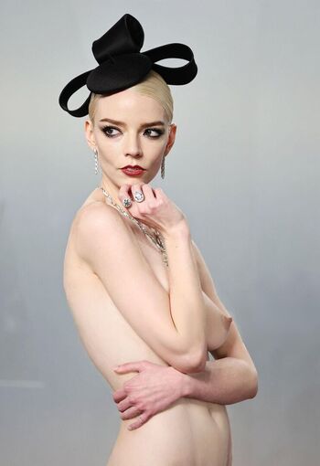 AI Generated Celebrity Nudes