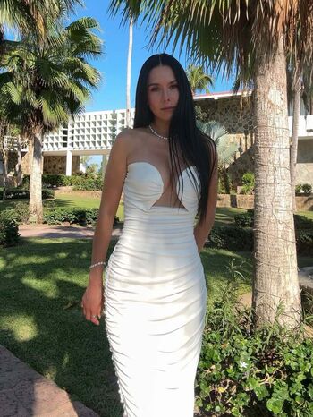 Ale Garcia Alegarcia_Of