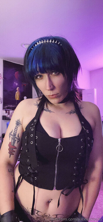 alicexatrocity