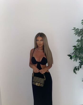Alicia Johnston