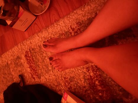 Amateur Foot Fetish Content