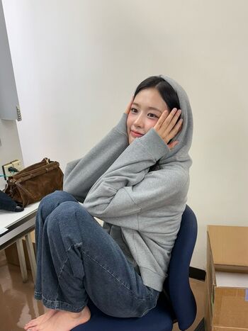 An Yujin 안유진 |