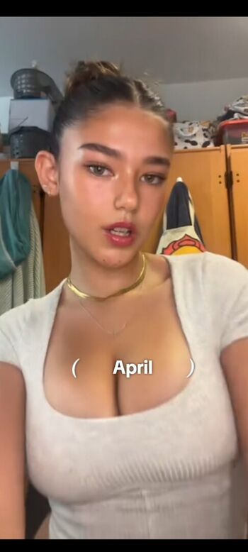 Annalise Schmilinsky