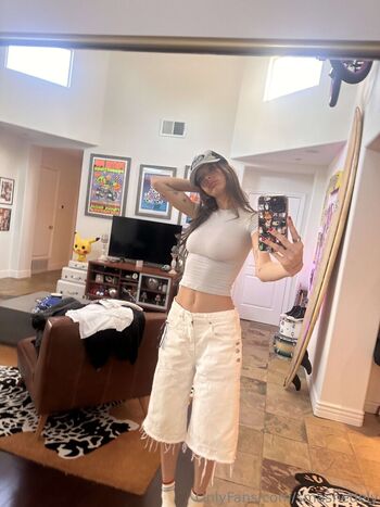 Ashley Matheson Smashedely