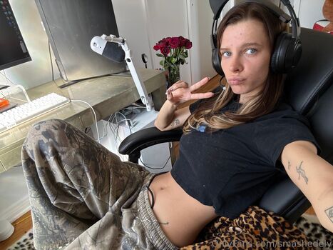 Ashley Matheson Smashedely