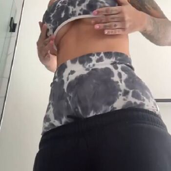 Ashley Resch