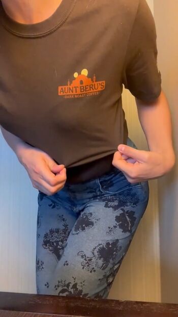 Ashley Victoria Robinson