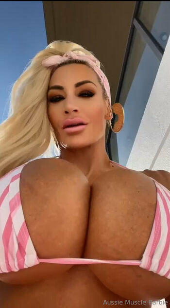 Aussiemusclebarbie