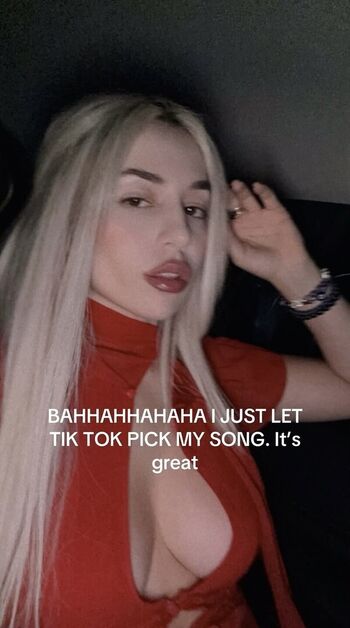 Ava Max
