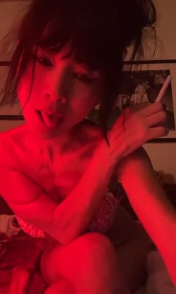 Bai Ling