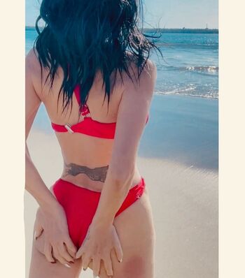 Bai Ling