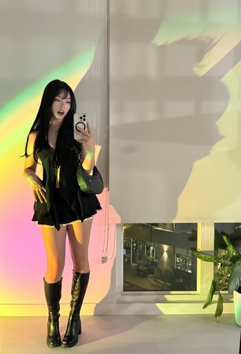 bbaybeebirkin / chocoostrabieee / riukumabear / lilpinkiezzz