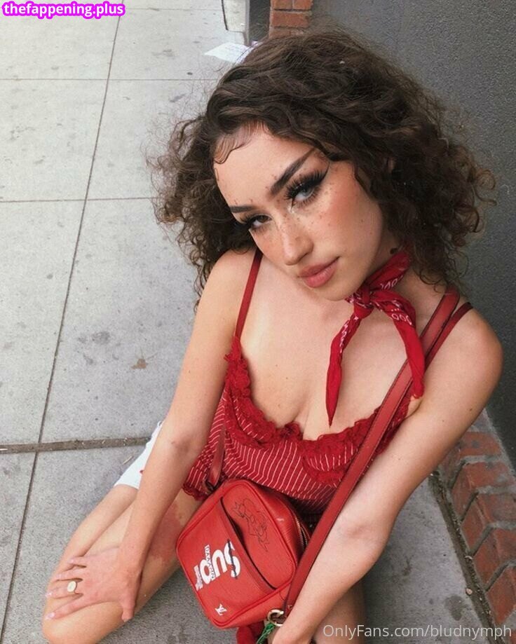 Bbblud / bludnymph Foto OnlyFans Nuda #7