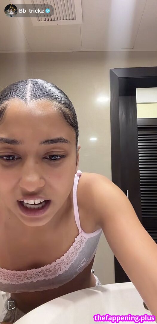 Bbtrickz / belizekazi ヌードOnlyFans写真 #16