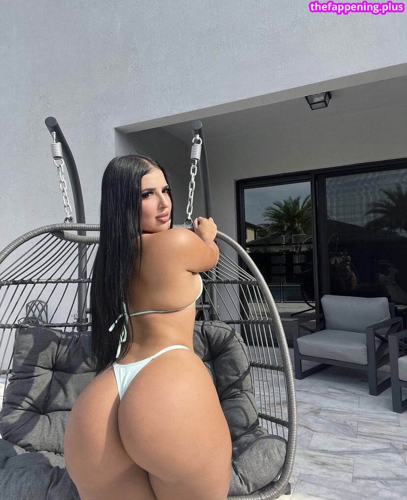 3xsharonx3 / bbyg._sharon / bbyg.sharon / thicklilmama1 Naken OnlyFans Foto #5