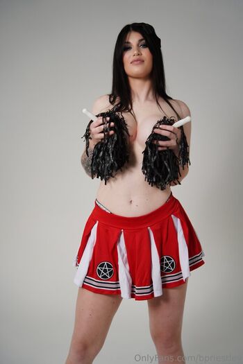 Bea Priestley | Blair Davenport