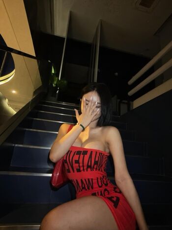 Beebell Prapatsorn Theethatburee