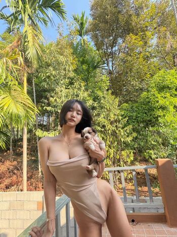 Beebell Prapatsorn Theethatburee