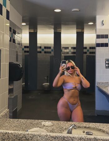 bella.thiccc