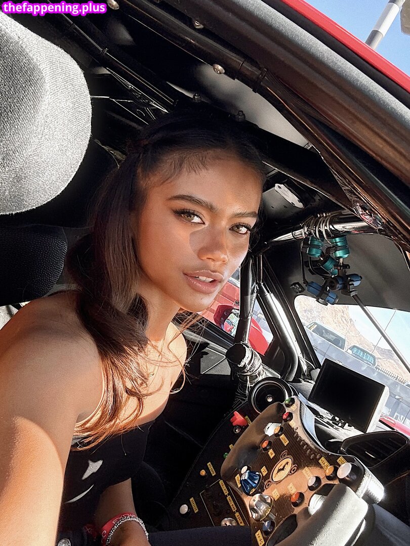 Bianca Bustamante | Racerbia