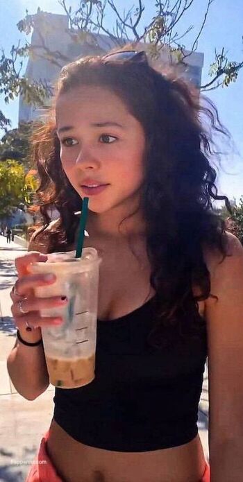 Breanna Yde
