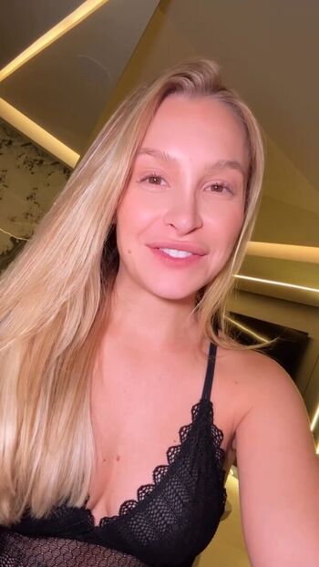 Carla Diaz