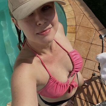 Carolinie Figueiredo