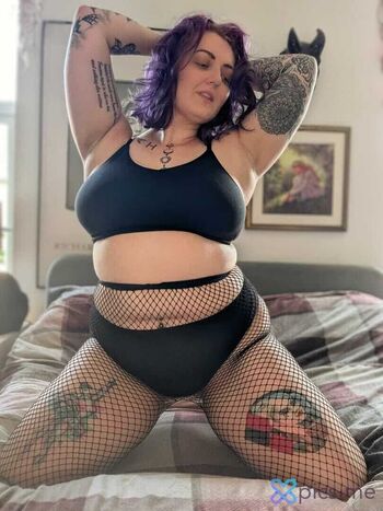 curvyserena
