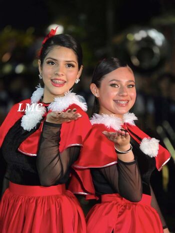 dafnealvaradooficial