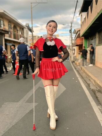 dafnealvaradooficial