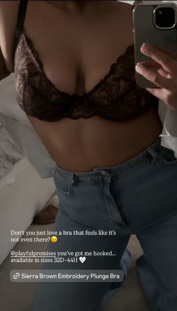 dana_conway
