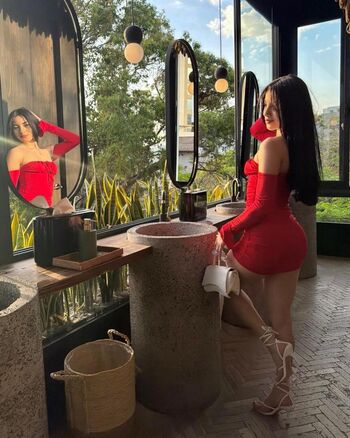 Daniela Velásquez