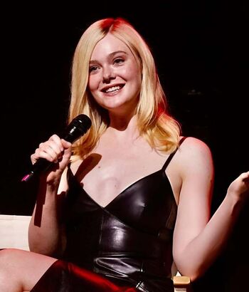 Elle Fanning