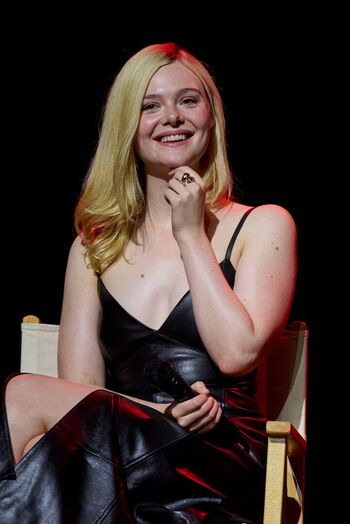 Elle Fanning