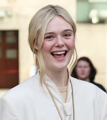 Elle Fanning